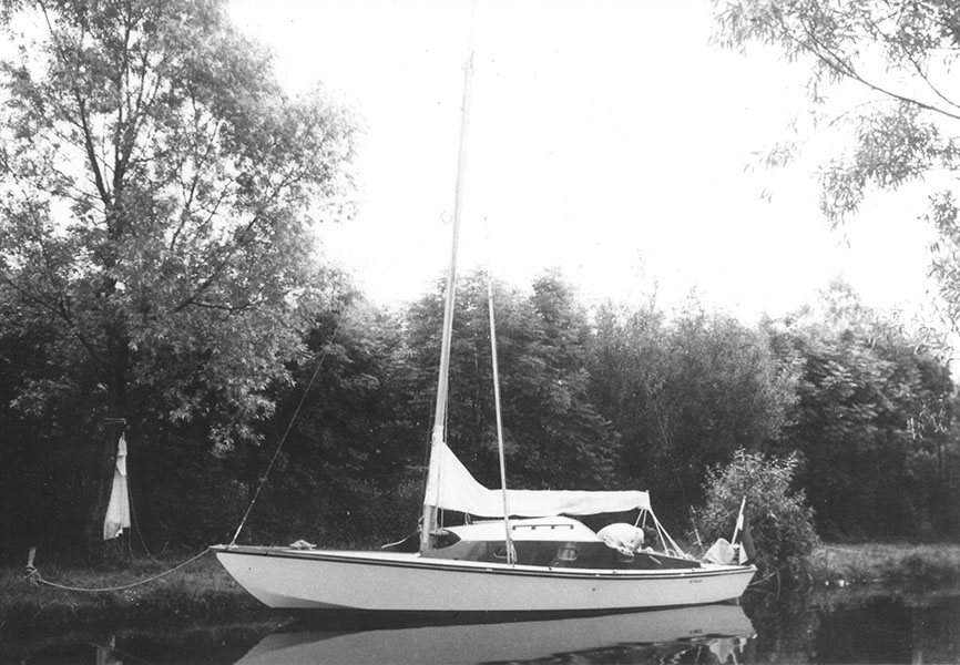 In 1955 a new and successful One Design dinghy class named STERN was